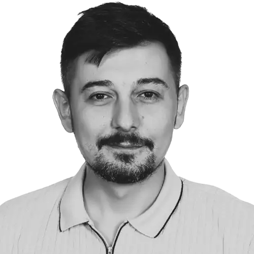 Tugay Özer